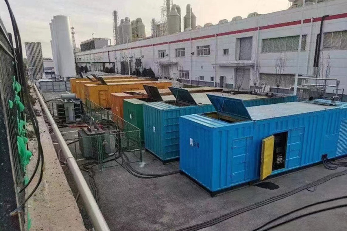 加格达奇发电机租赁施工现场